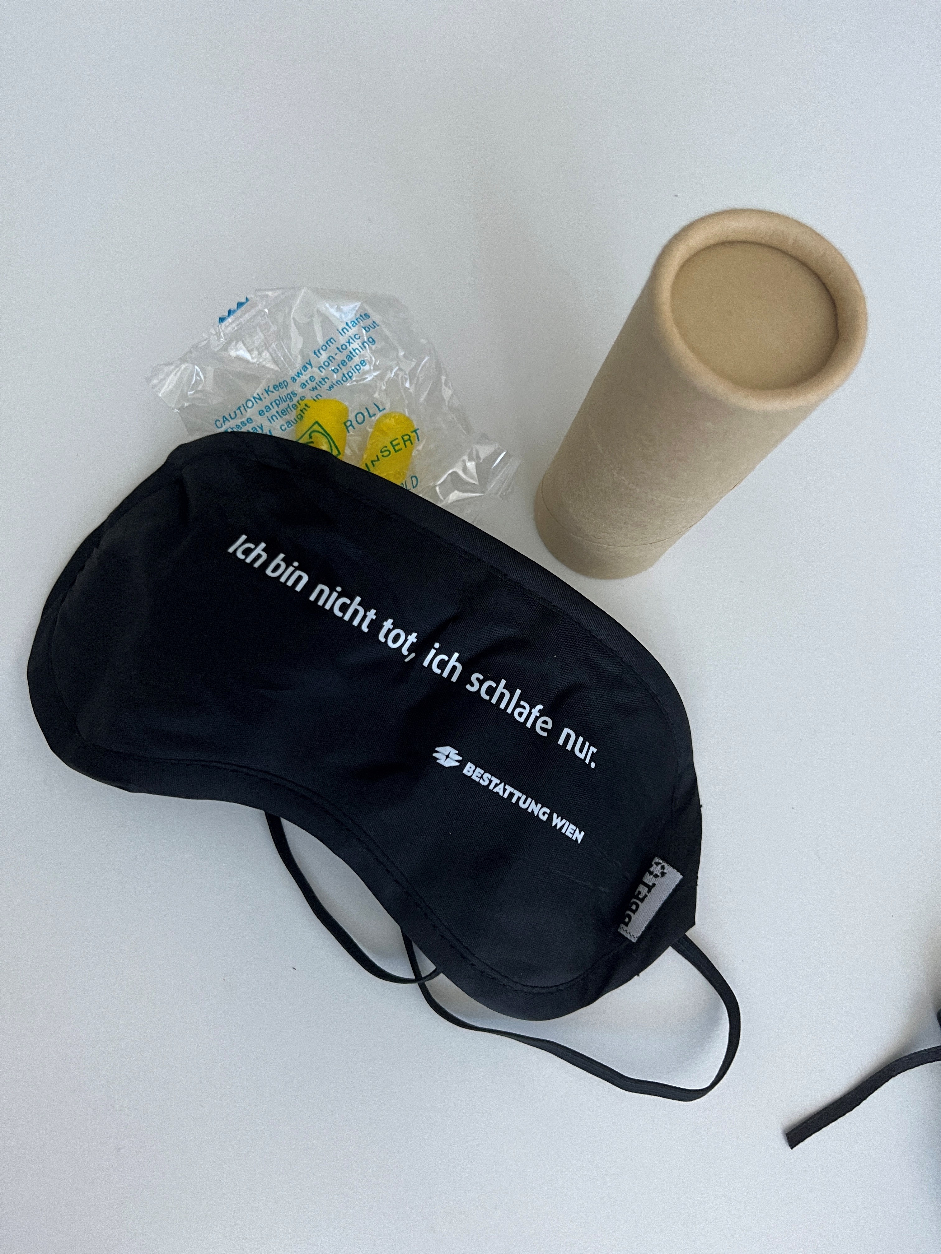 Schlafmaske "Ich bin nicht tot, ich schlafe nur."