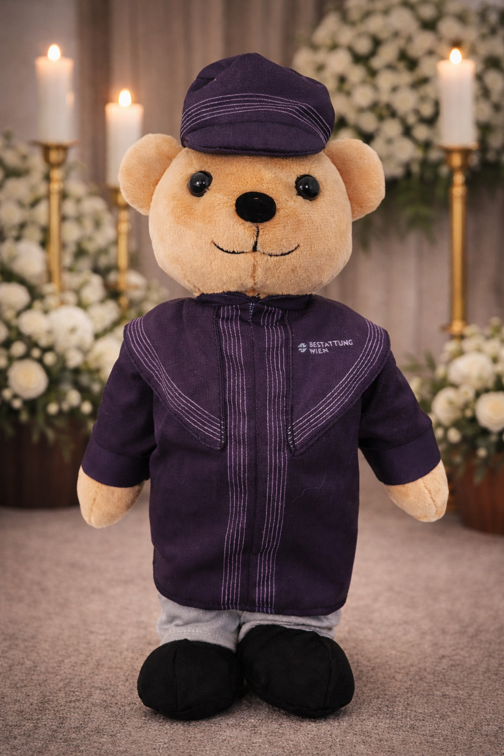 Anton, der Sargträgerbär