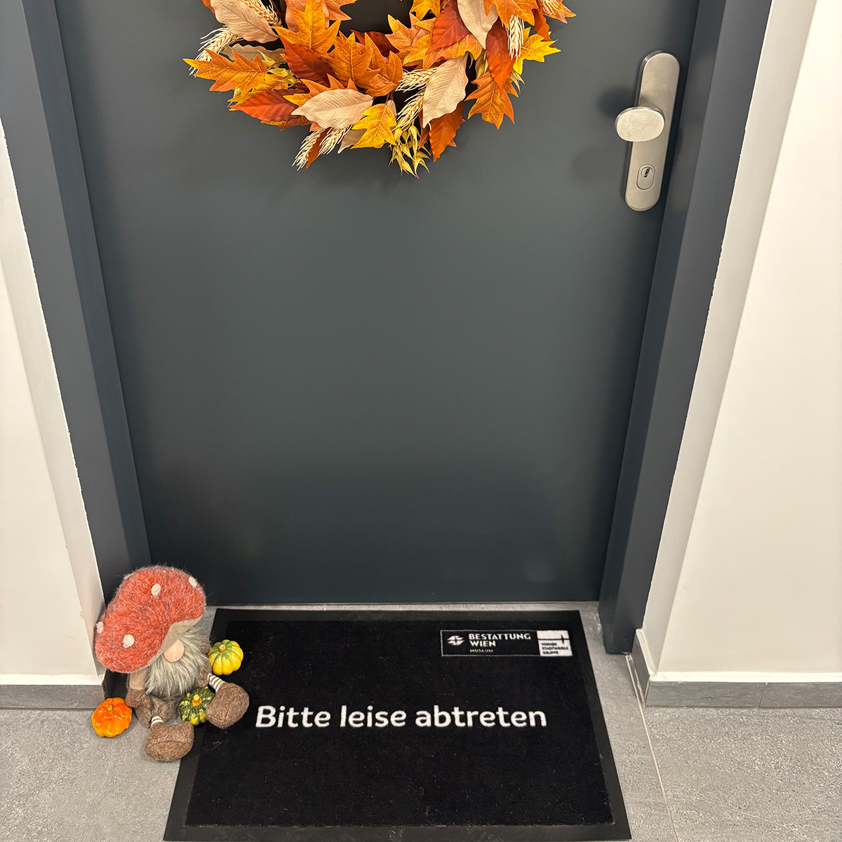 Fußmatte "Bitte leise abtreten"